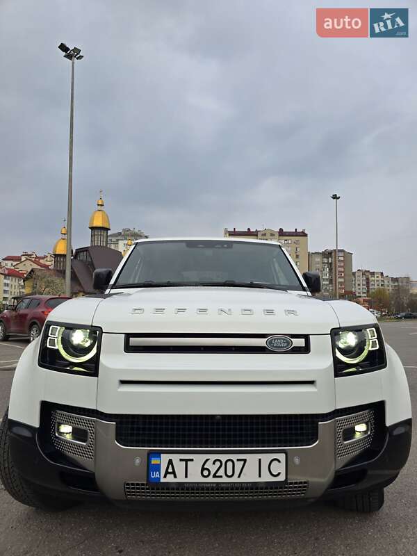 Позашляховик / Кросовер Land Rover Defender 2022 в Івано-Франківську