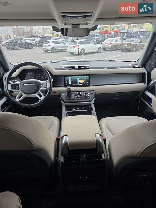Позашляховик / Кросовер Land Rover Defender 2022 в Івано-Франківську