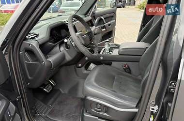 Внедорожник / Кроссовер Land Rover Defender 2022 в 