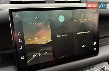 Внедорожник / Кроссовер Land Rover Defender 2022 в 
