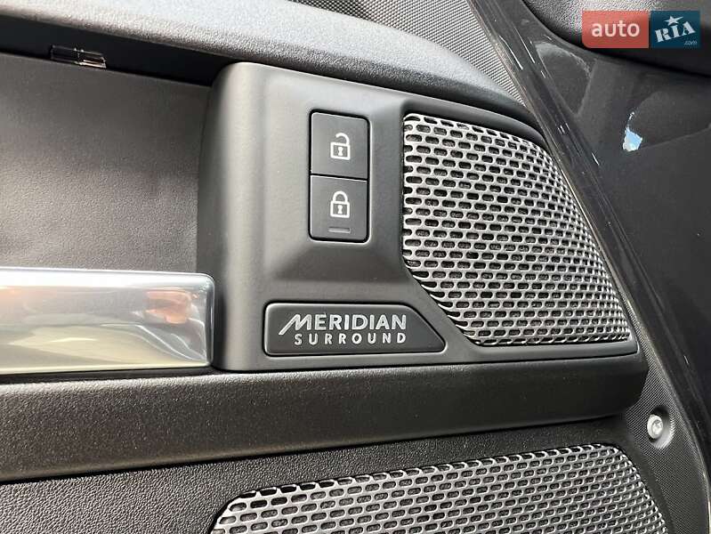 Позашляховик / Кросовер Land Rover Defender 2022 в Дніпрі