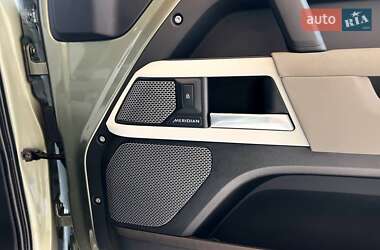 Внедорожник / Кроссовер Land Rover Defender 2020 в 