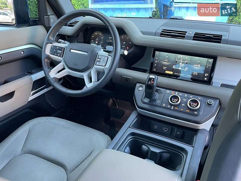 Внедорожник / Кроссовер Land Rover Defender 2022 в Одессе