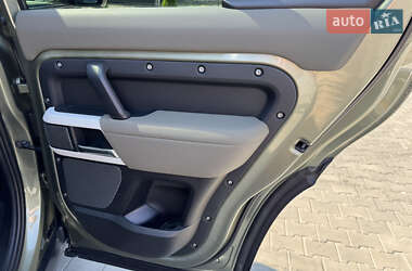 Позашляховик / Кросовер Land Rover Defender 2020 в 