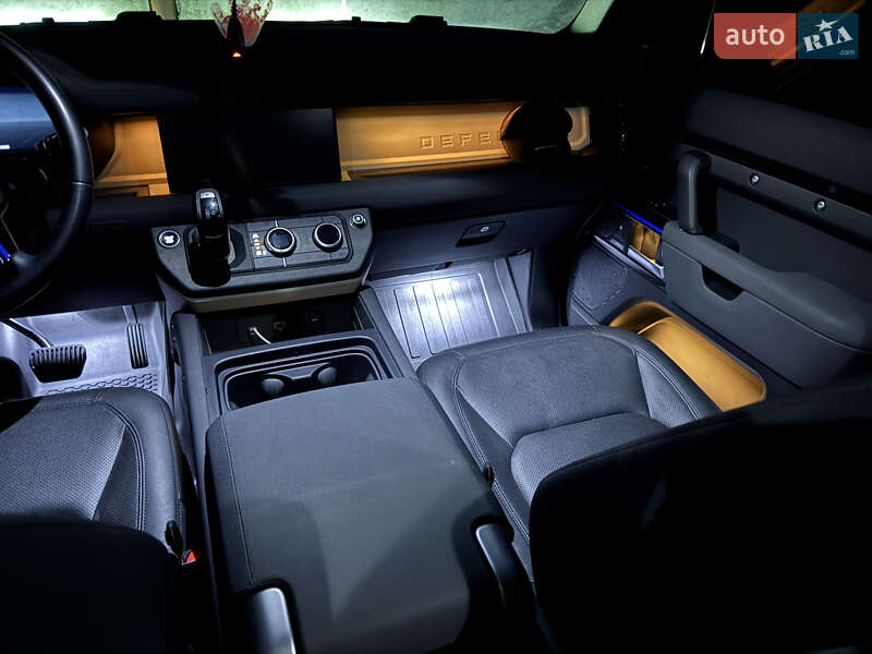 Позашляховик / Кросовер Land Rover Defender 2022 в Дніпрі