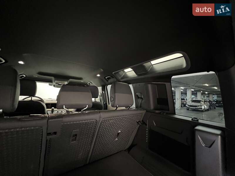 Внедорожник / Кроссовер Land Rover Defender 2022 в Киеве