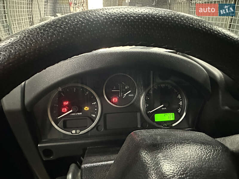 Внедорожник / Кроссовер Land Rover Defender 2007 в Киеве