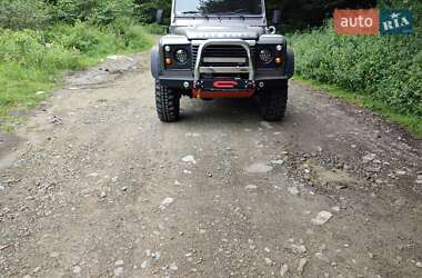 Позашляховик / Кросовер Land Rover Defender 2008 в Тячеві