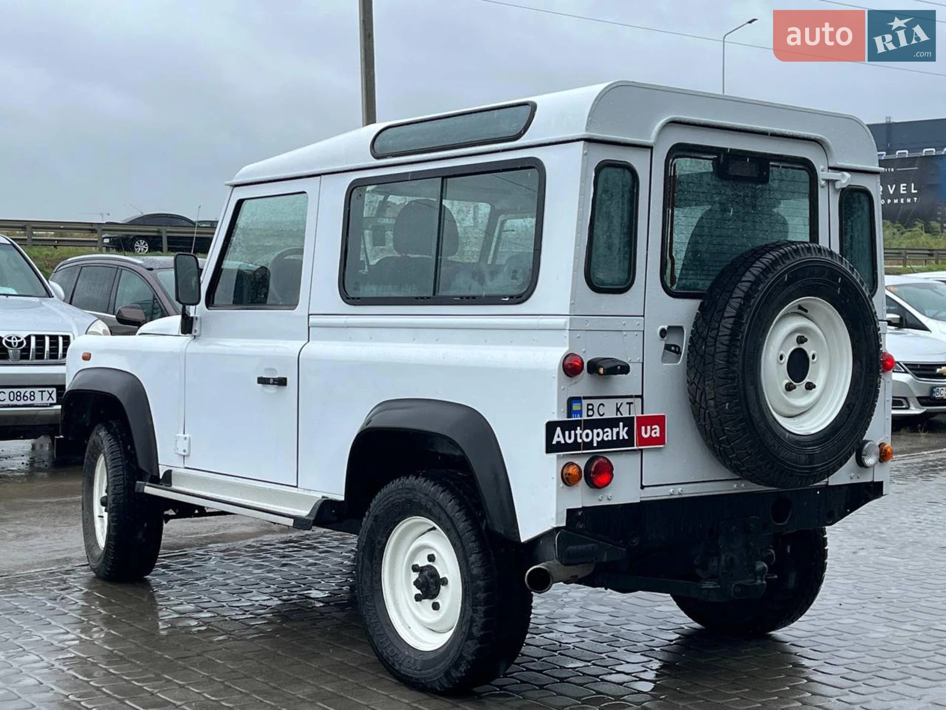 2013 Land Rover Defender - мініатюра 9