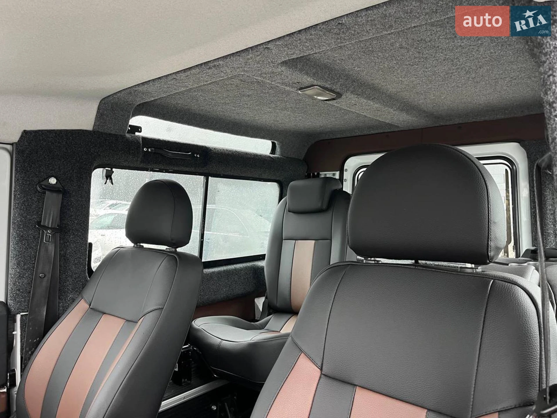 2013 Land Rover Defender - мініатюра 26