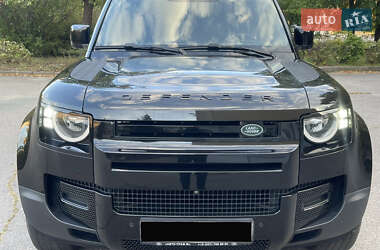 Внедорожник / Кроссовер Land Rover Defender 2020 в 
