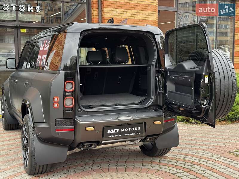 Внедорожник / Кроссовер Land Rover Defender 2025 в Киеве