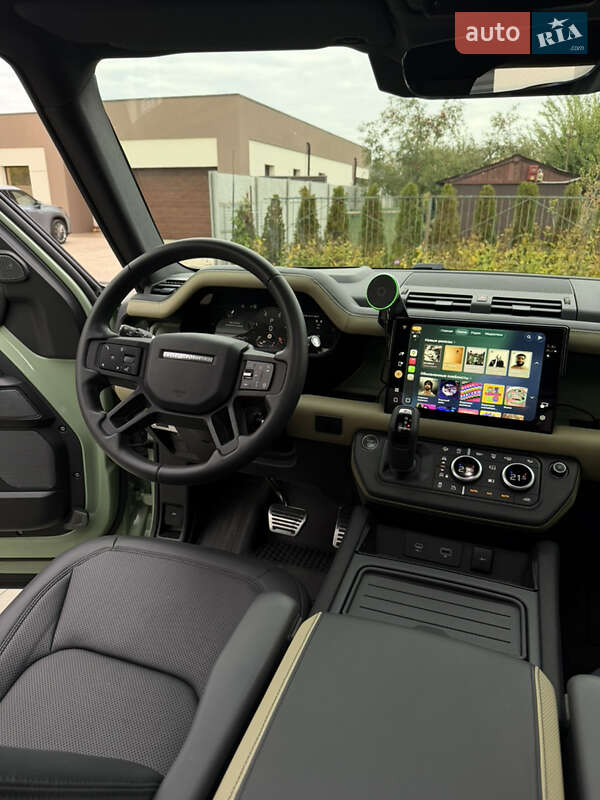 Внедорожник / Кроссовер Land Rover Defender 2023 в Днепре