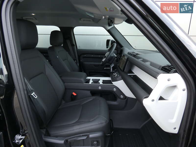 Внедорожник / Кроссовер Land Rover Defender 2025 в Киеве фото 15 Внедорожник / Кроссовер Land Rover Defender 2025 в Киеве