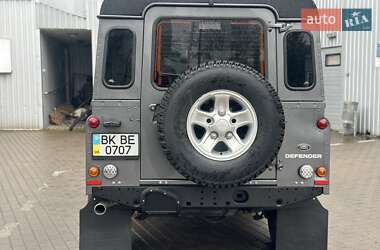 Позашляховик / Кросовер Land Rover Defender 2014 в  фото 13 Позашляховик / Кросовер Land Rover Defender 2014 в