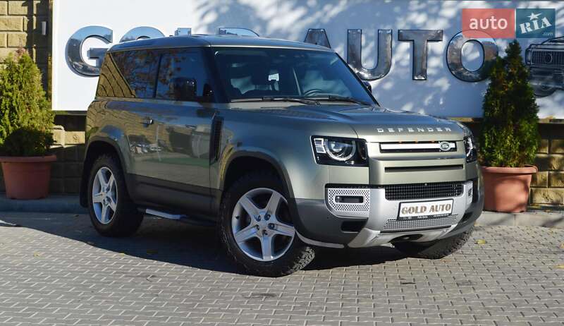 Land Rover Defender 2022