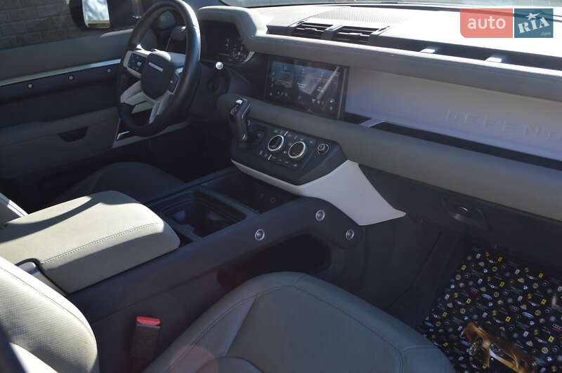 Позашляховик / Кросовер Land Rover Defender 2022 в Києві