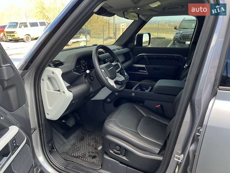 Позашляховик / Кросовер Land Rover Defender 2023 в Дніпрі