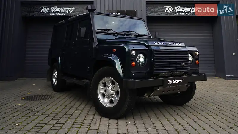 Land Rover Defender 2015
