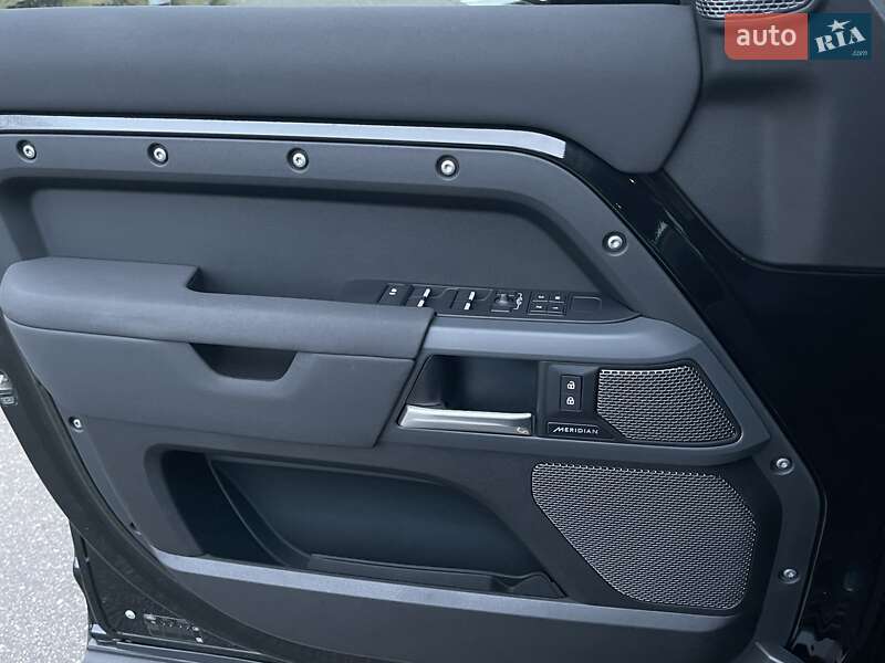 Внедорожник / Кроссовер Land Rover Defender 2022 в Киеве фото 23 Внедорожник / Кроссовер Land Rover Defender 2022 в Киеве