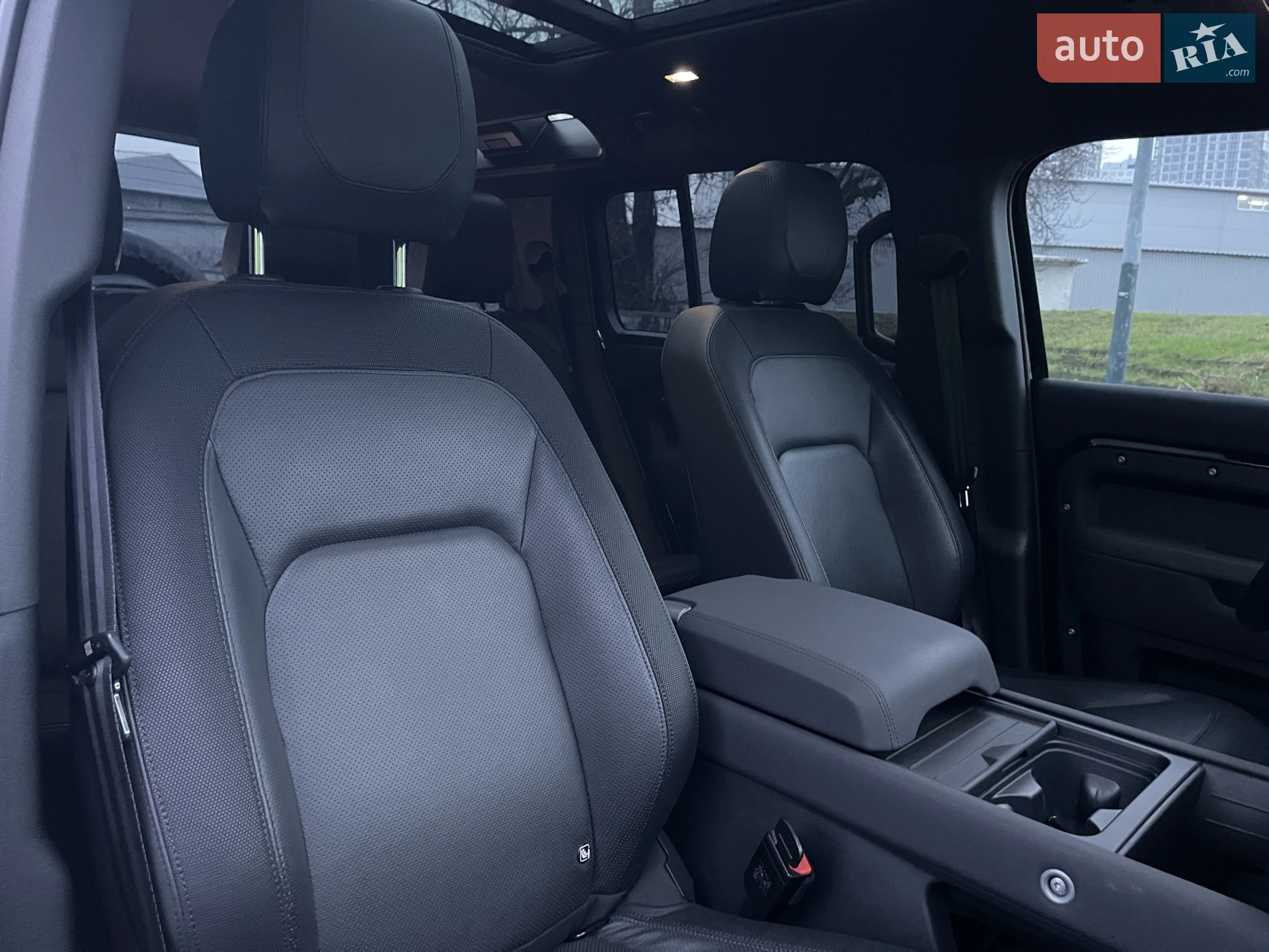 2022 Land Rover Defender - мініатюра 34