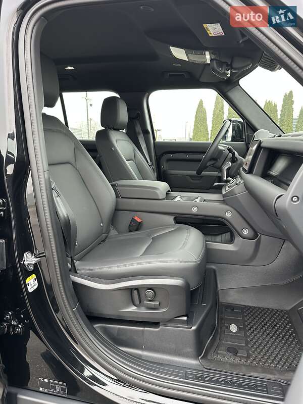 Внедорожник / Кроссовер Land Rover Defender 2024 в Киеве