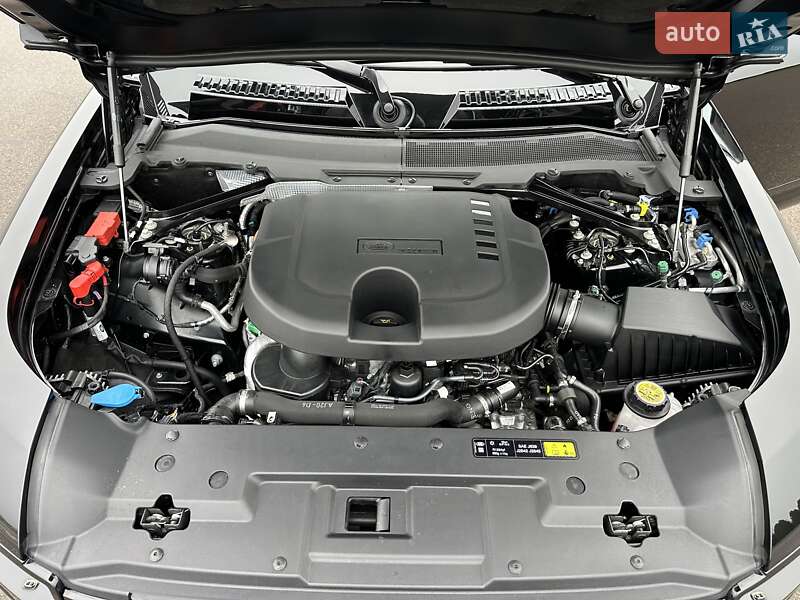 Внедорожник / Кроссовер Land Rover Defender 2024 в Киеве