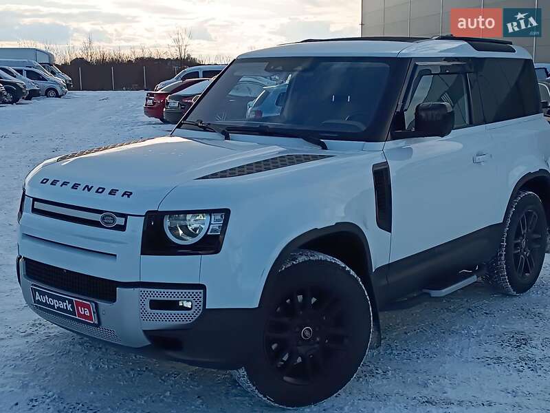 Land Rover Defender 2021