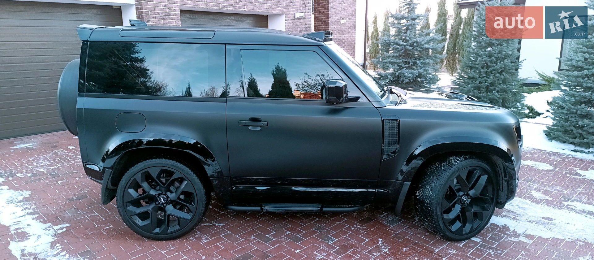 2021 Land Rover Defender - мініатюра 32