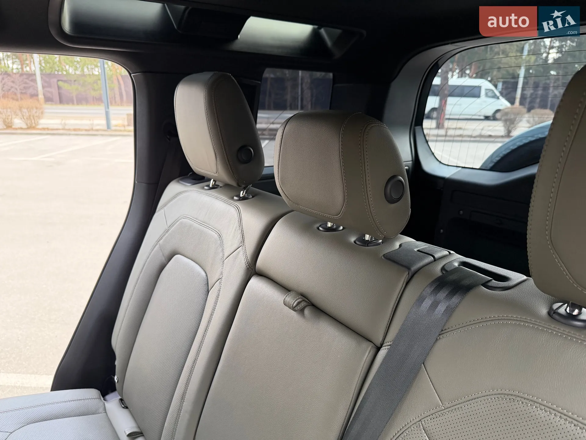 2022 Land Rover Defender - мініатюра 132