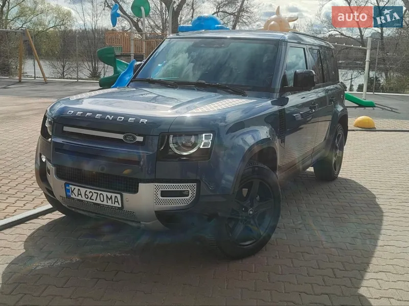 Land Rover Defender