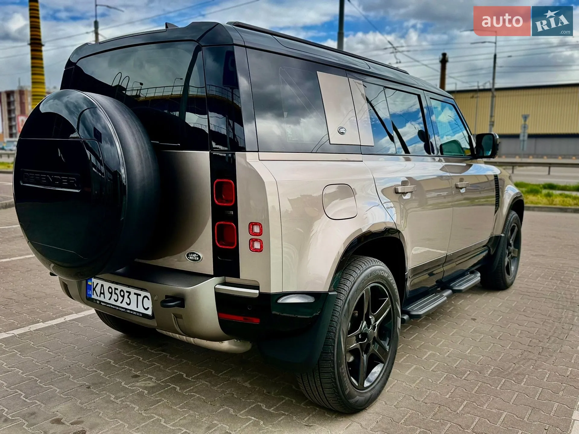 2022 Land Rover Defender - мініатюра 15