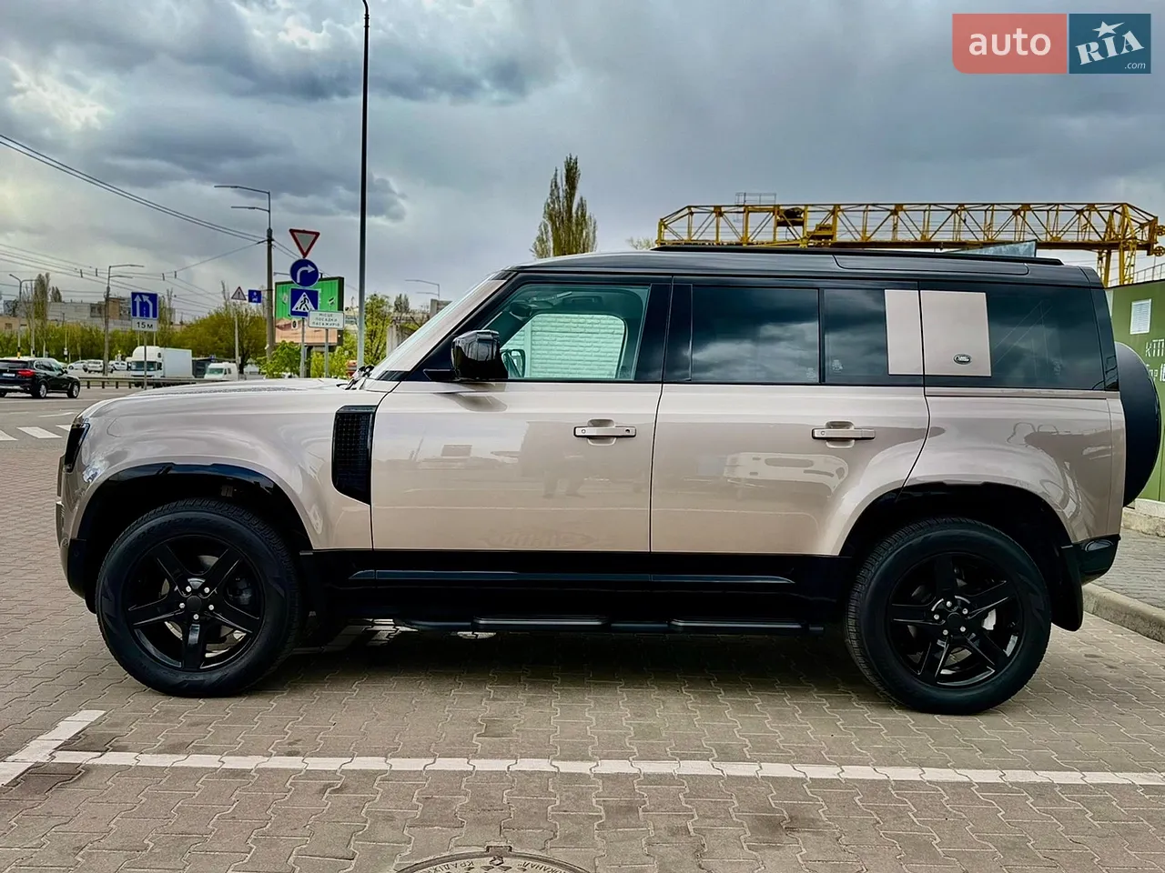 2022 Land Rover Defender - мініатюра 47