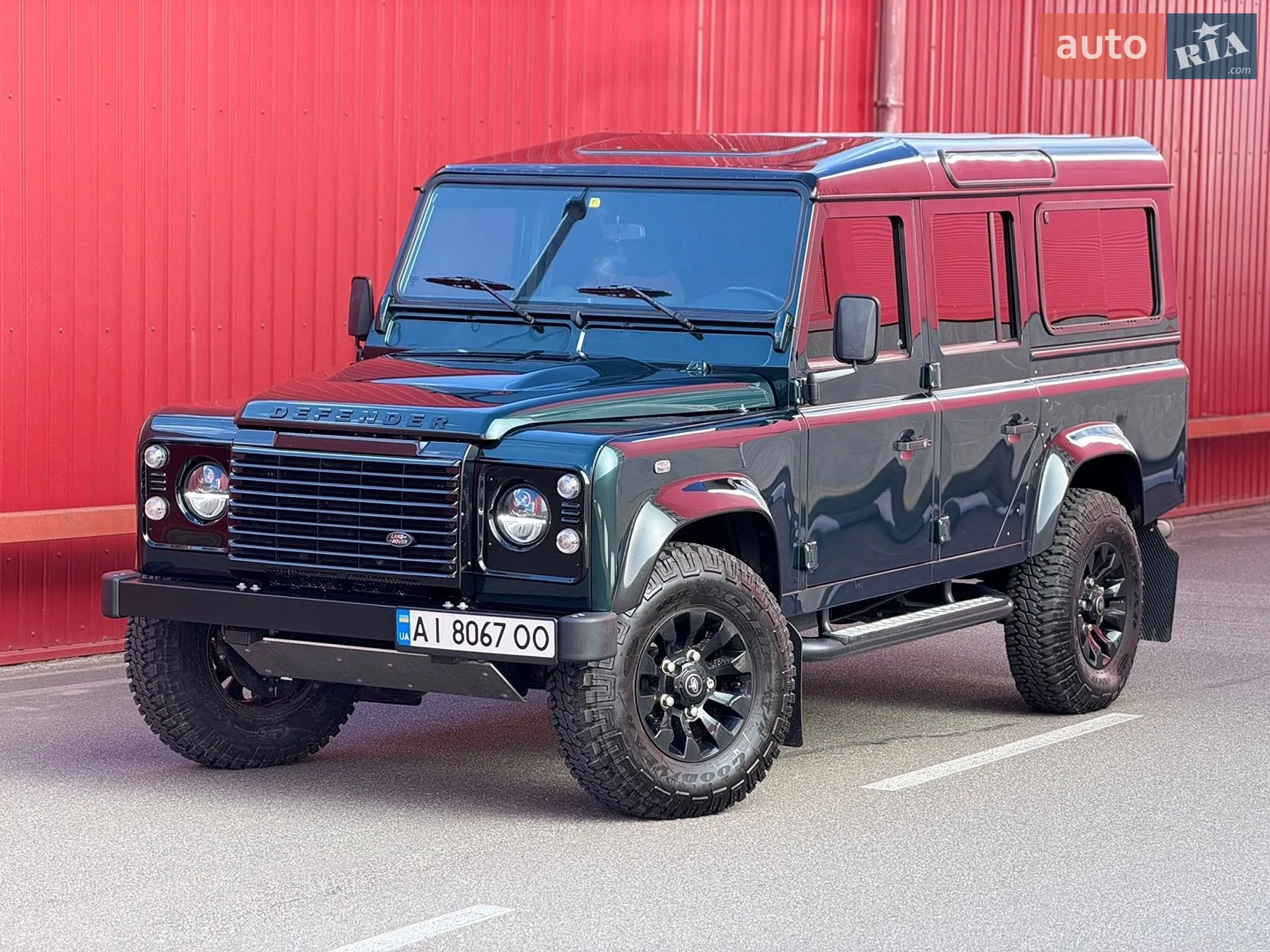 2016 Land Rover Defender - мініатюра 8