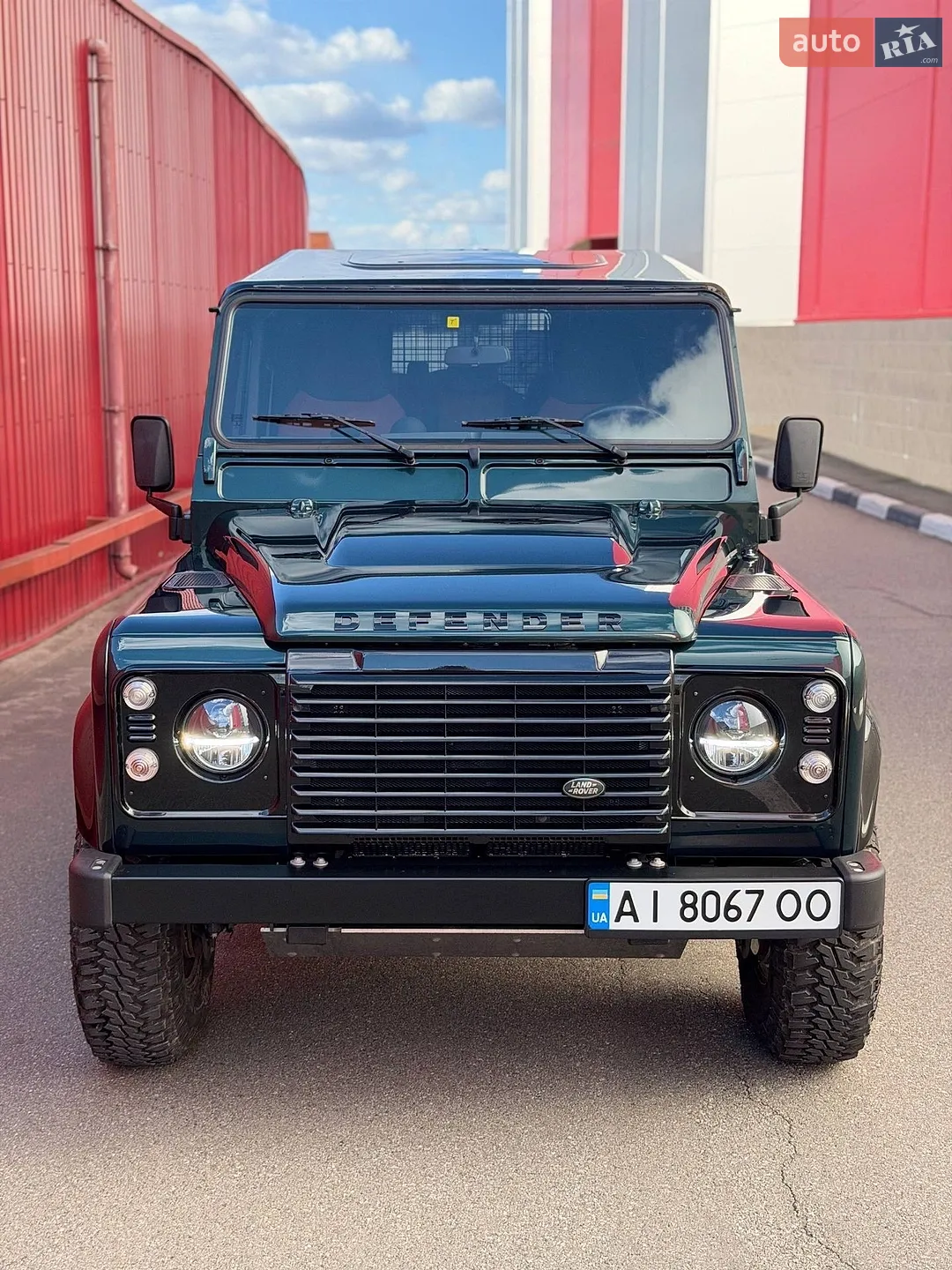 2016 Land Rover Defender - мініатюра 18
