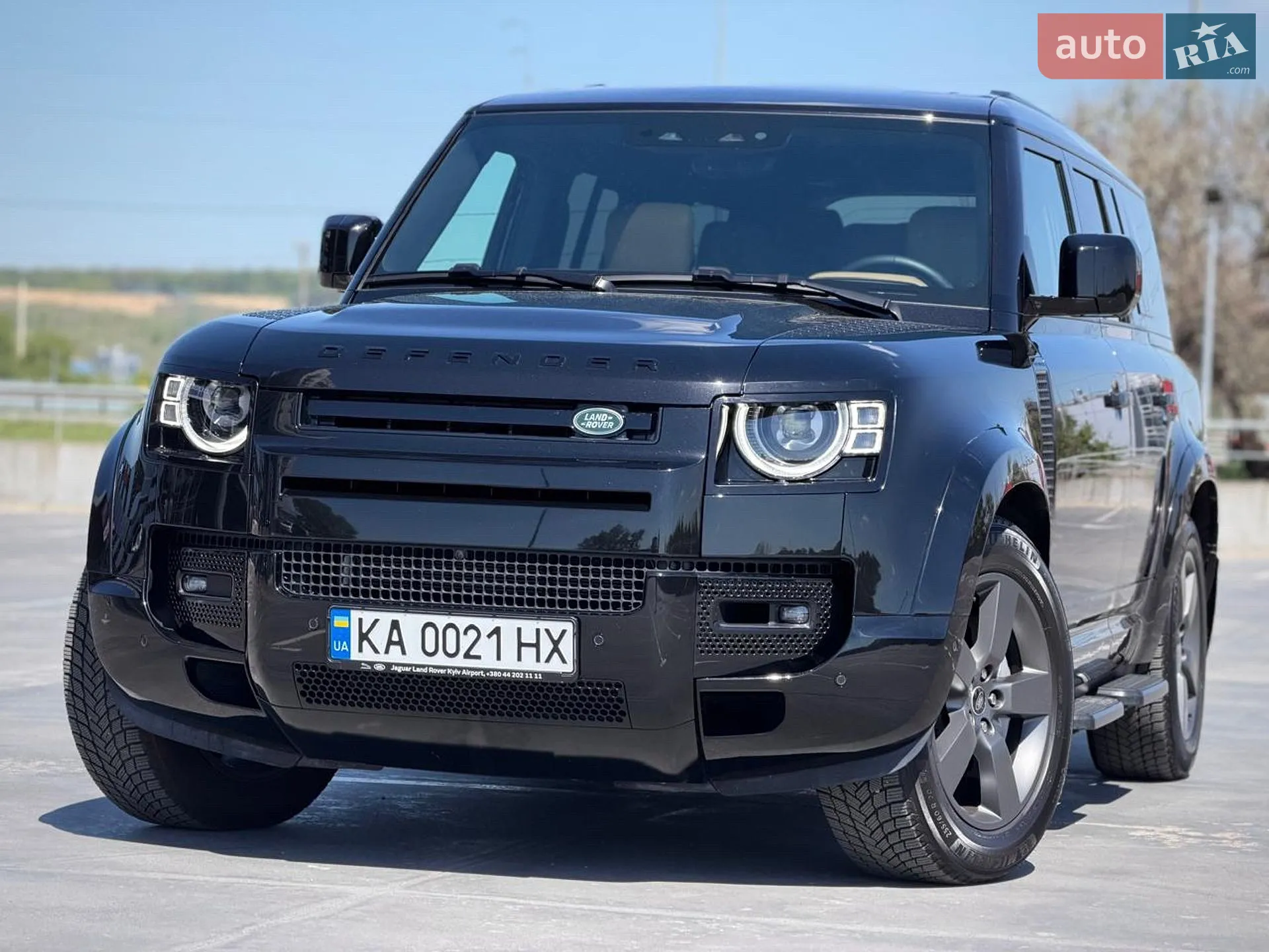 2025 Land Rover Defender - фото 1