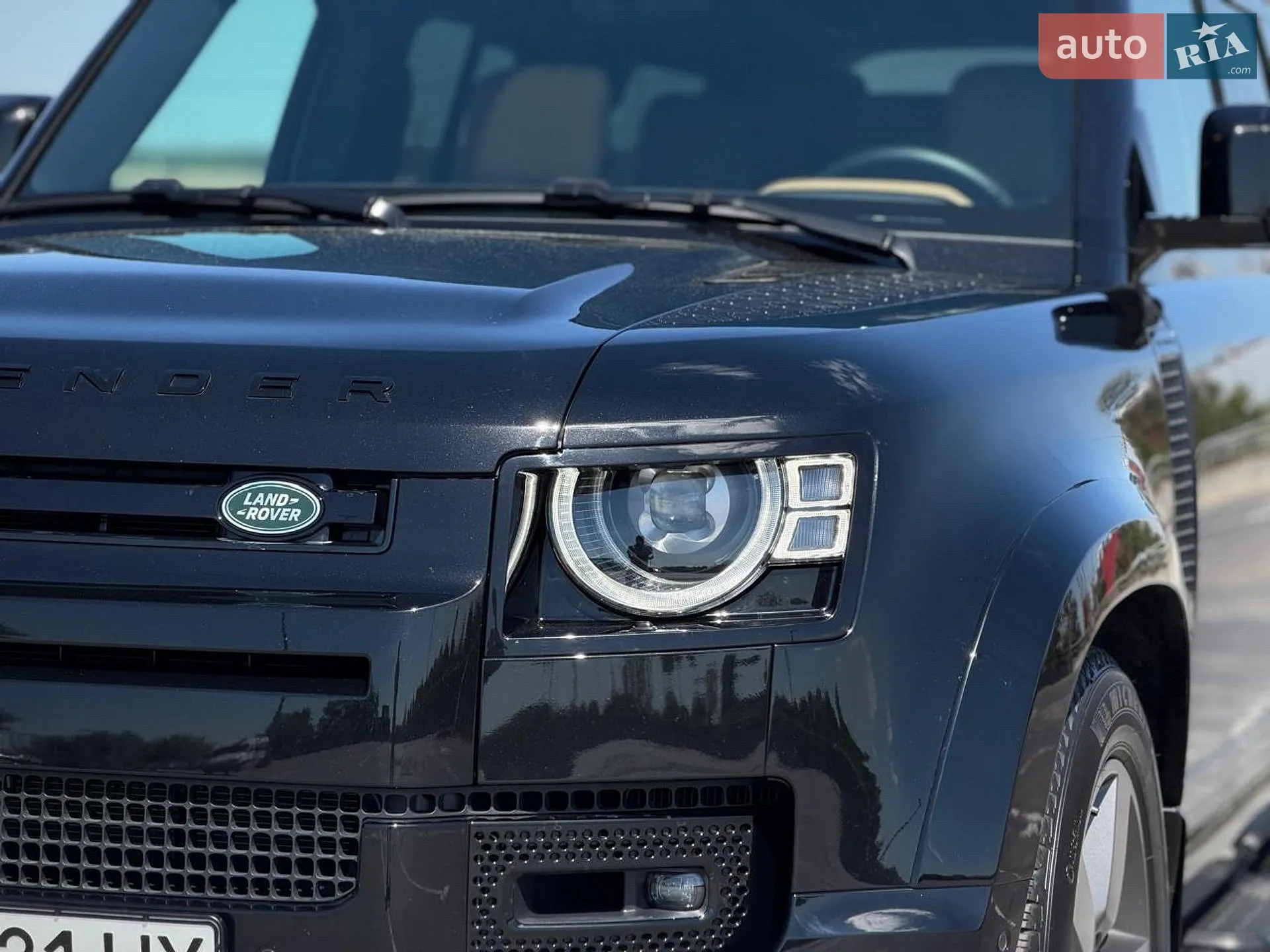 2025 Land Rover Defender - мініатюра 8