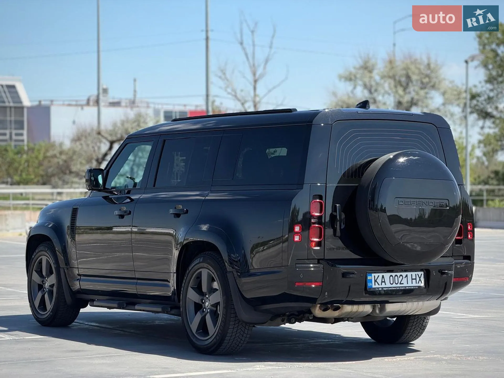 2025 Land Rover Defender - мініатюра 19