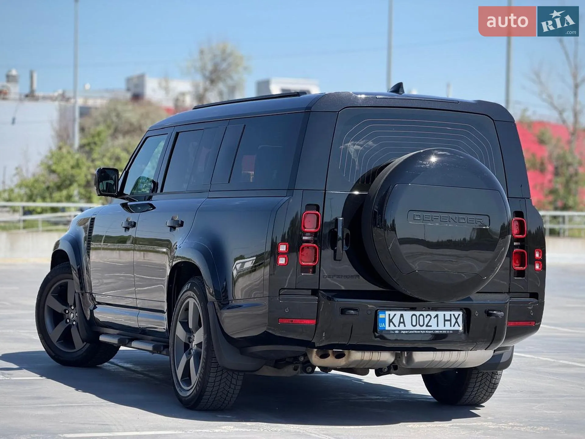 2025 Land Rover Defender - мініатюра 23