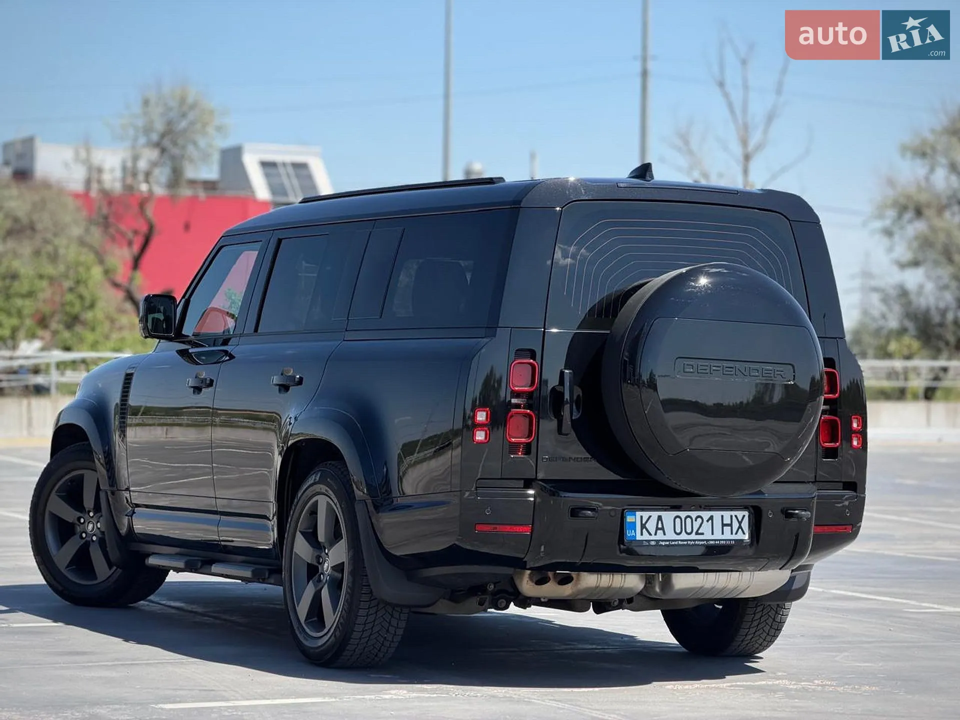 2025 Land Rover Defender - мініатюра 24