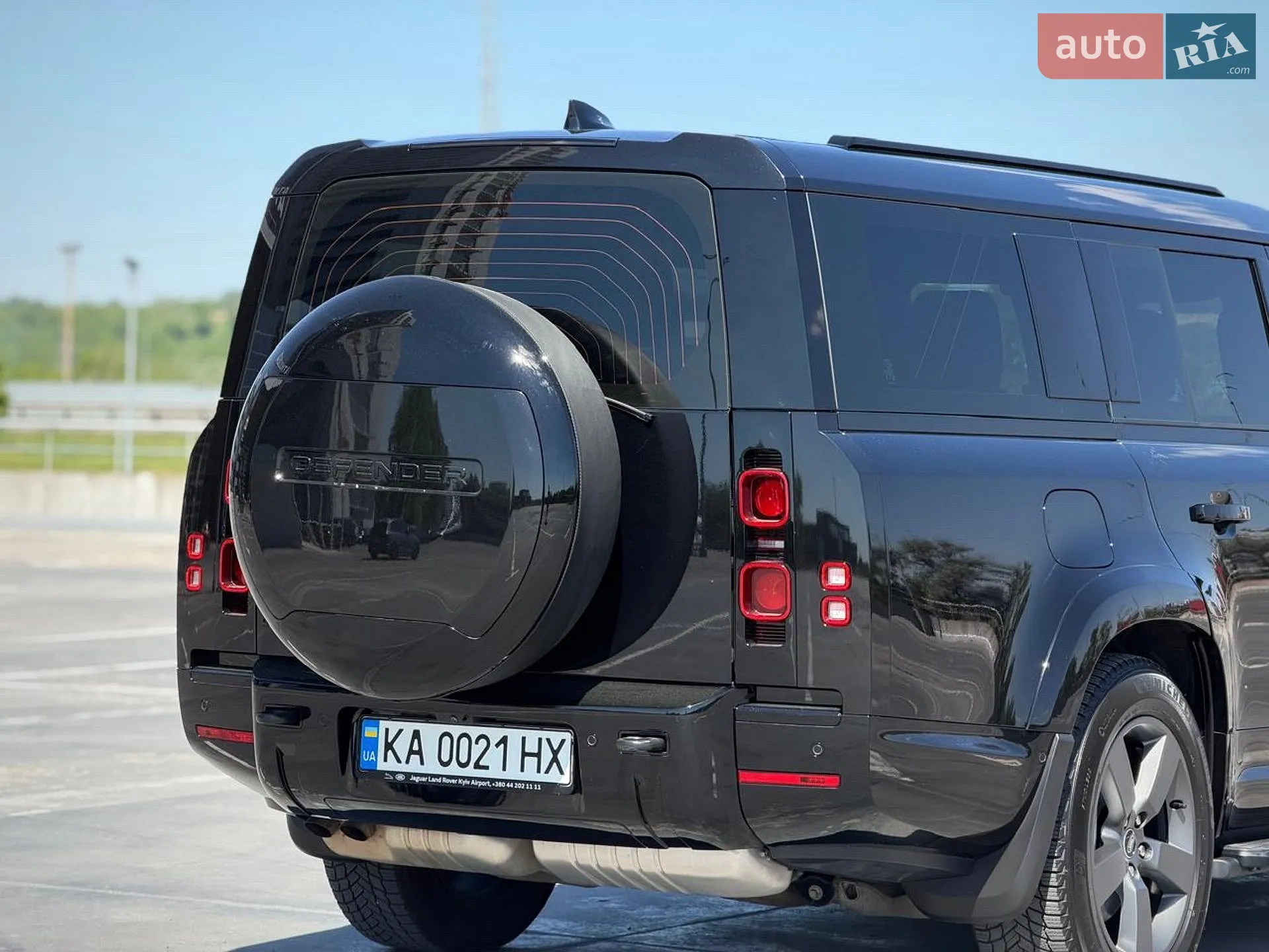 2025 Land Rover Defender - мініатюра 25