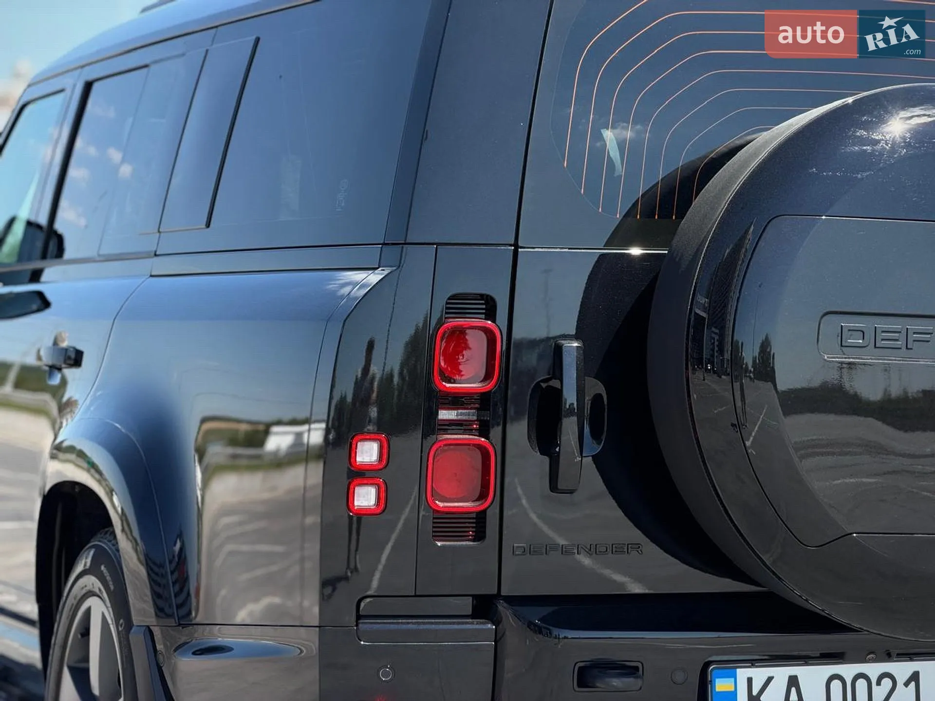 2025 Land Rover Defender - мініатюра 28