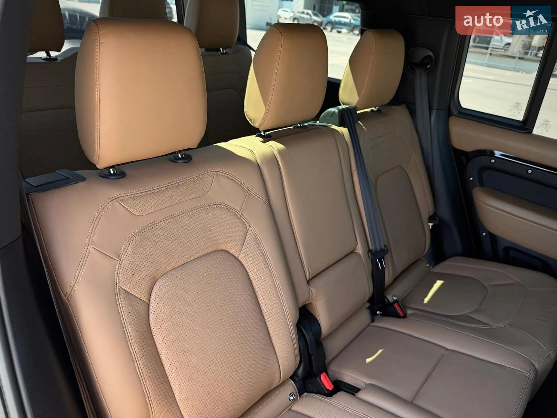 2025 Land Rover Defender - мініатюра 70
