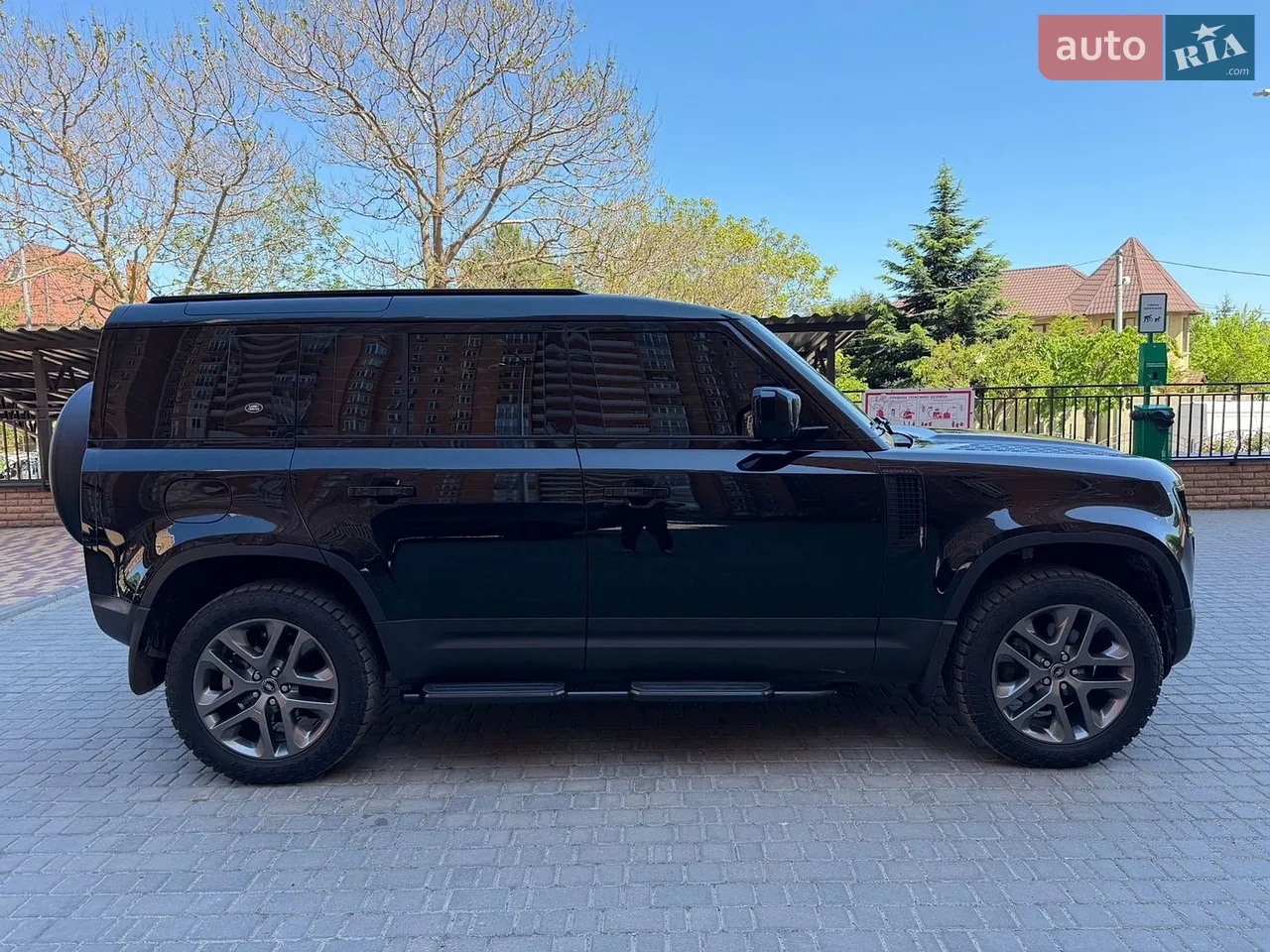 2021 Land Rover Defender - мініатюра 13
