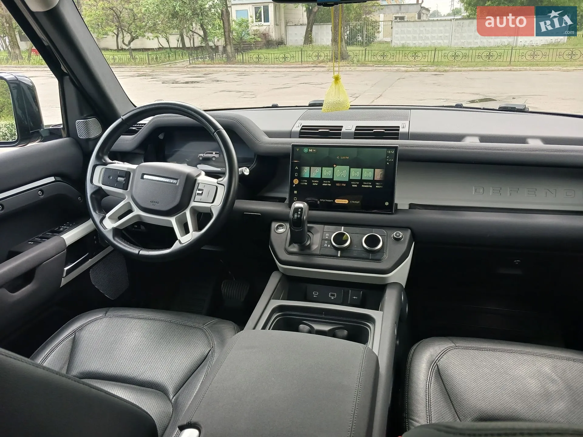 2022 Land Rover Defender - мініатюра 18