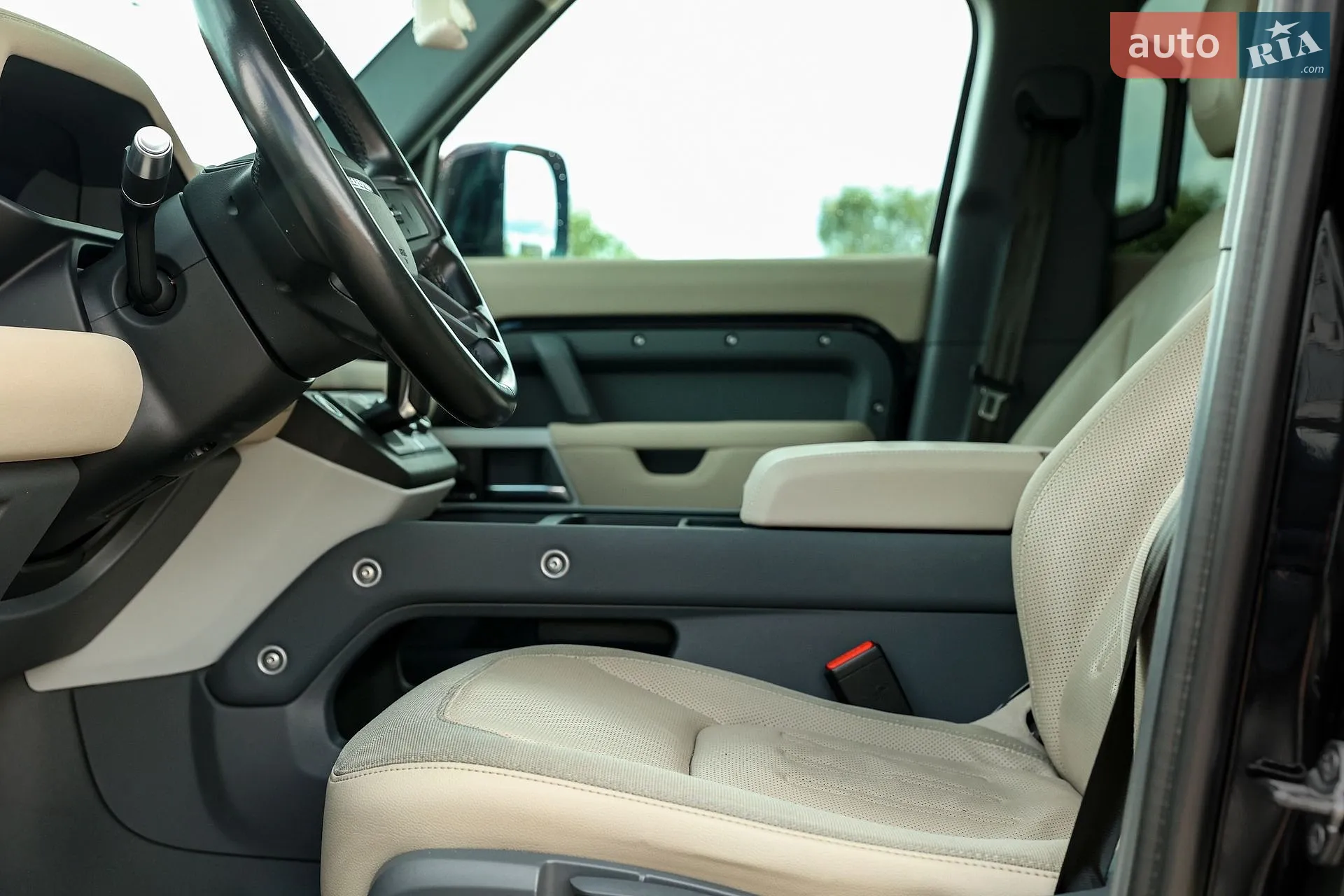 2020 Land Rover Defender - мініатюра 29