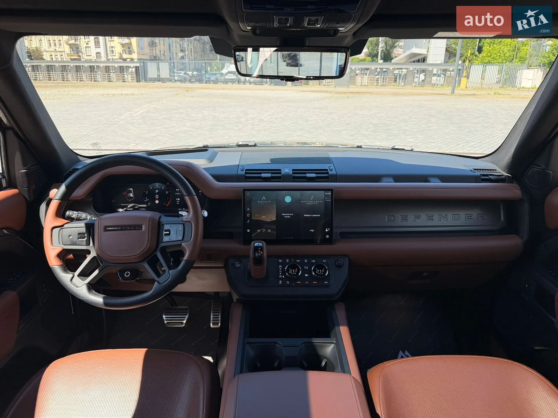 2025 Land Rover Defender - мініатюра 22