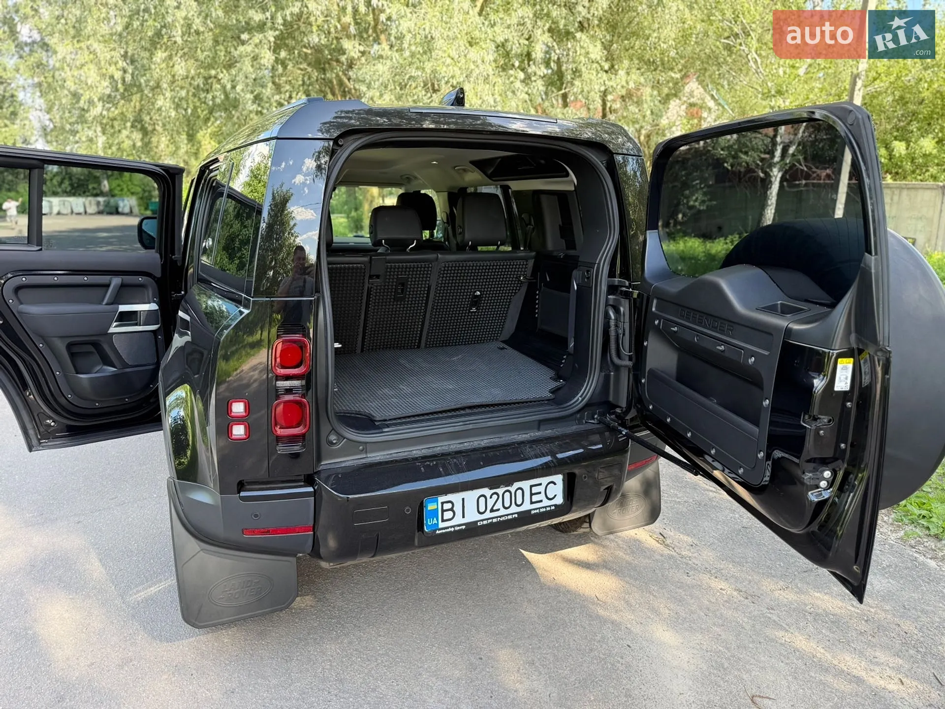 2021 Land Rover Defender - мініатюра 14