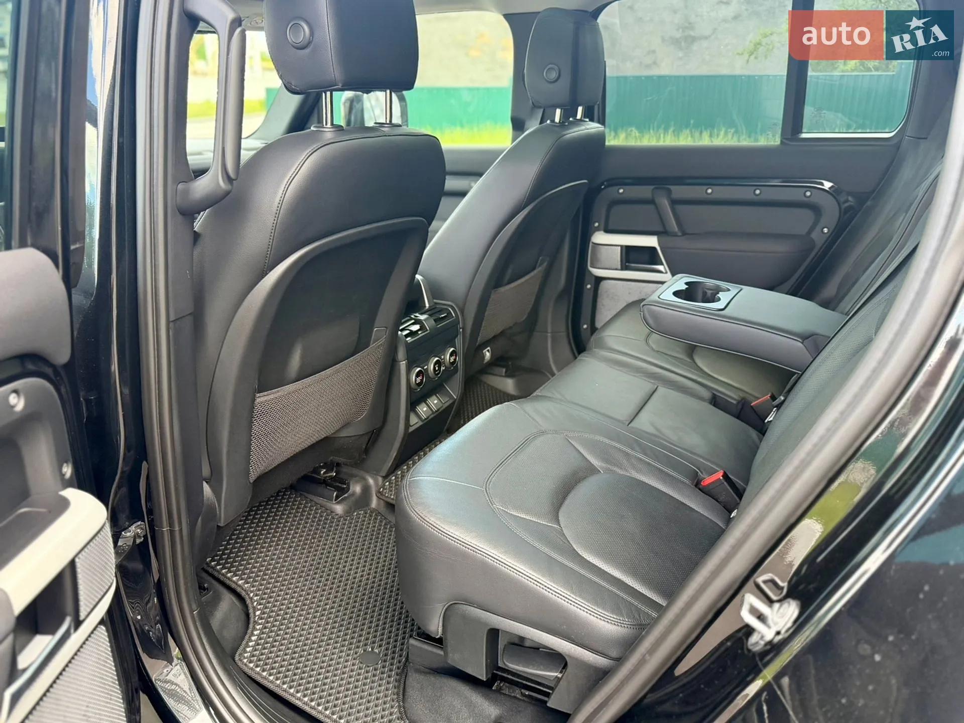 2022 Land Rover Defender - мініатюра 16