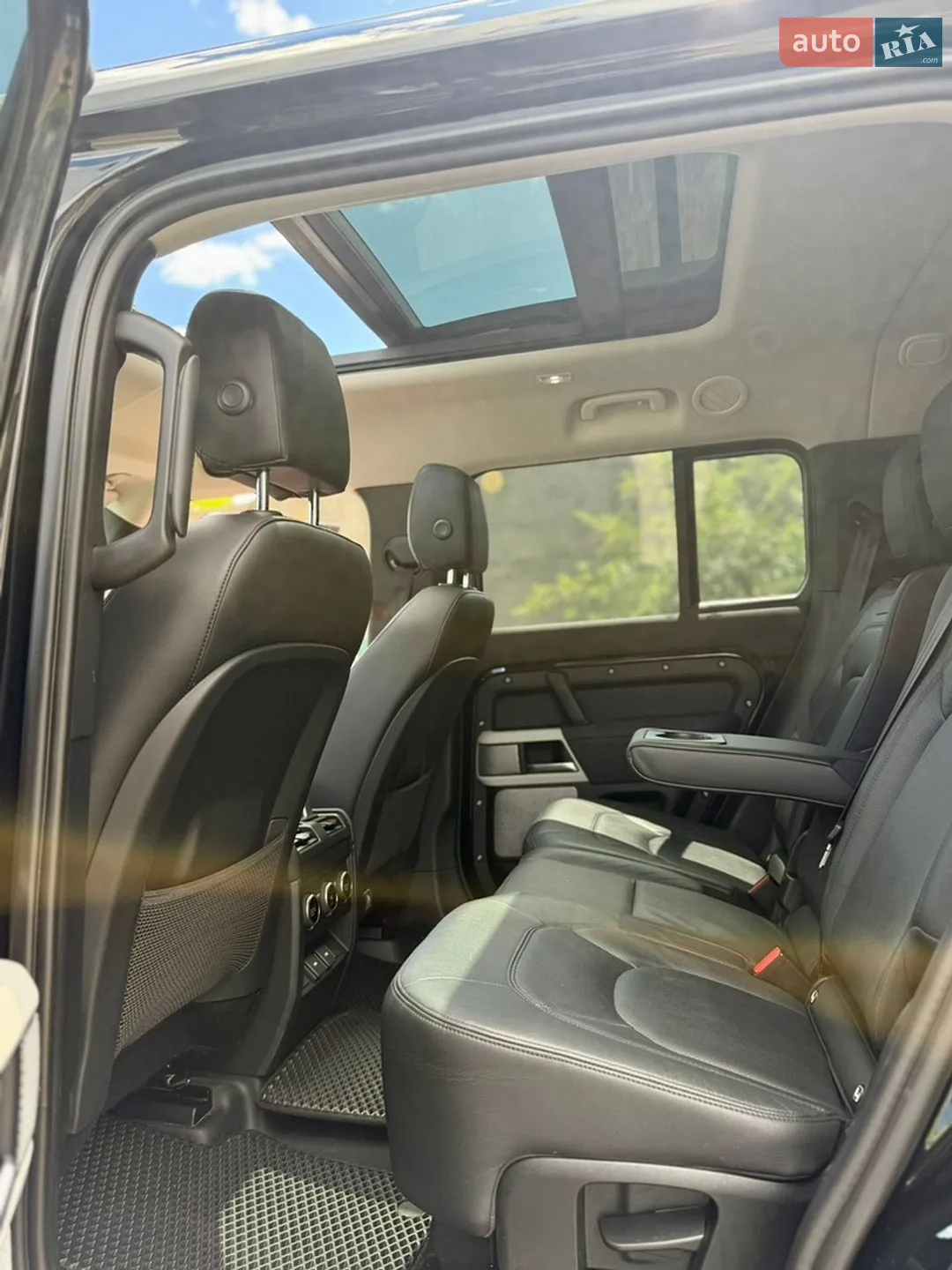 2022 Land Rover Defender - мініатюра 20